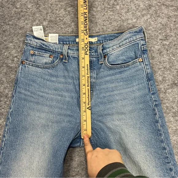 Levi's WEDGIE STRAIGHT JEANS CALLING ALL BLUES Women’s Size 26 - Picture 6 of 11